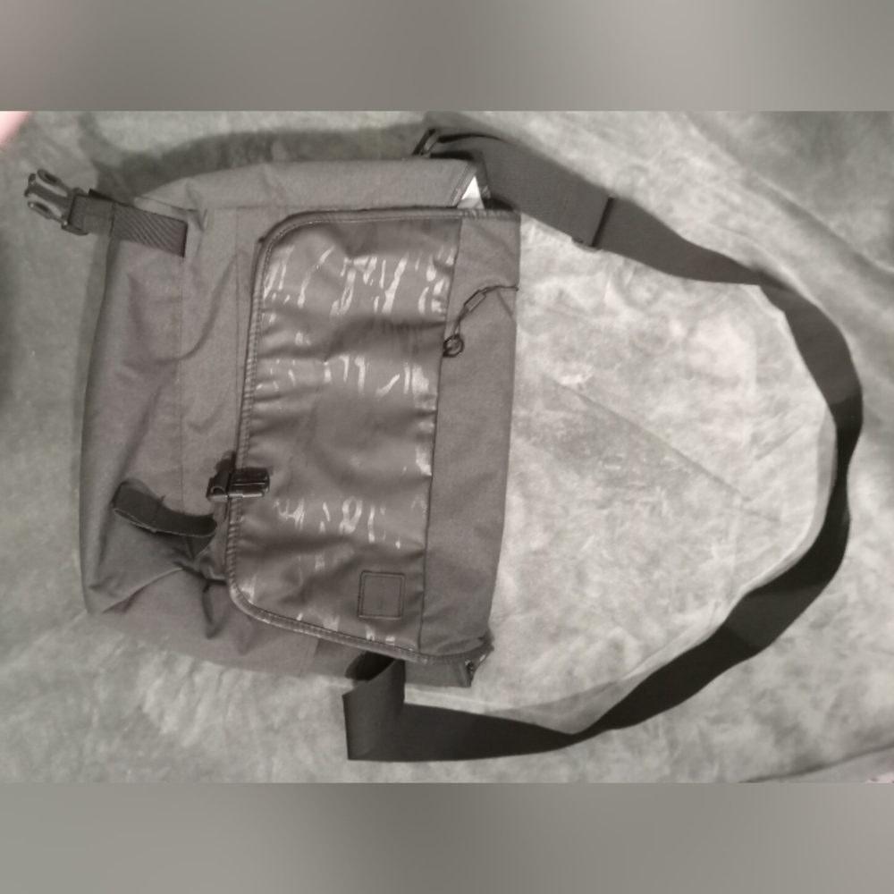 Incase Laptop Bag